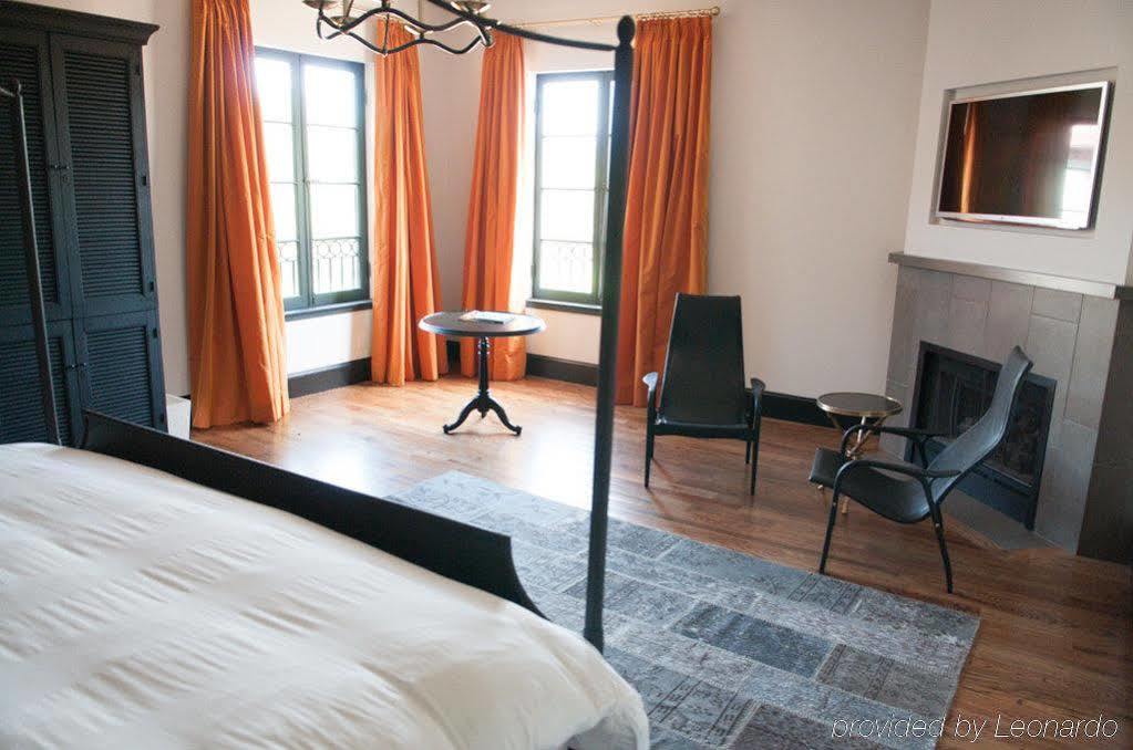 Hotel Domestique Travelers Rest Exteriör bild